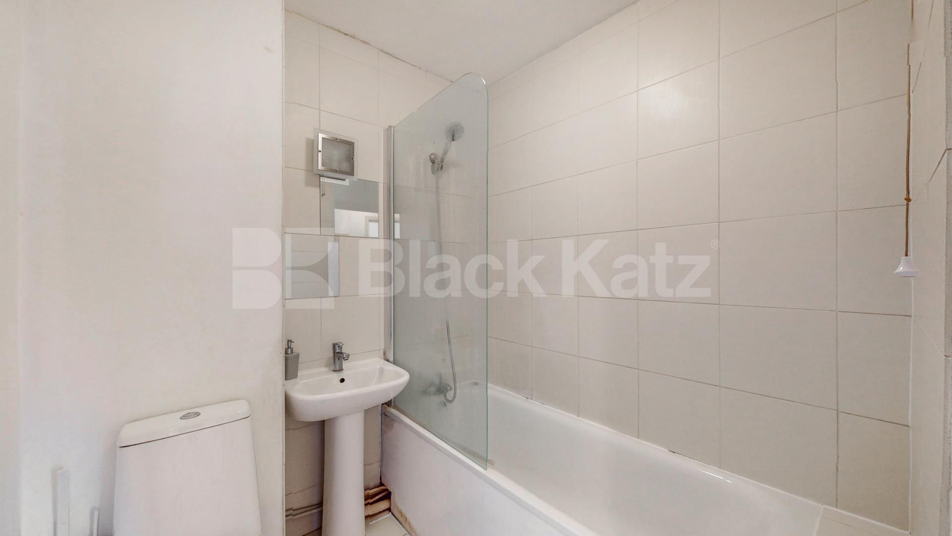 Modern Apartment Sinclair Gardens, Shepherds Bush